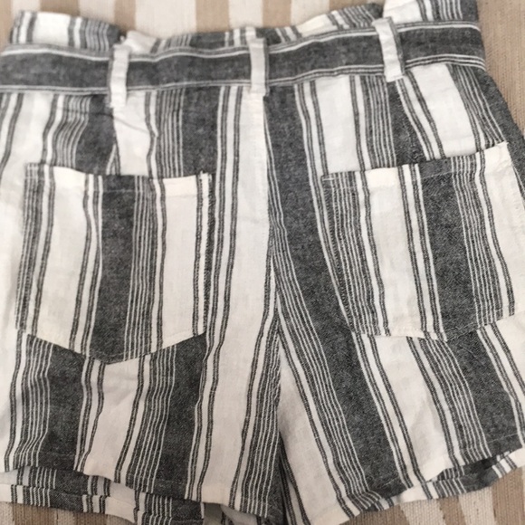 Mauby stripped shorts with tie - Picture 3 of 6